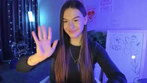 Luna online show from March 2, 2026, 4:25 am