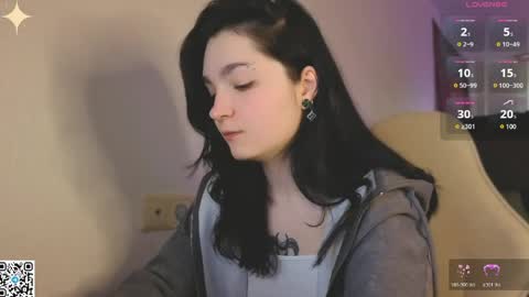 Snapshot of luna_moon13 chatting on May 21, 2026, 1:56 am Luna online show from May 21, 2026, 1:56 am