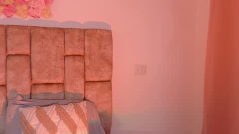   online show from September 9, 2025, 8:19 pm