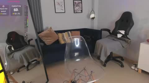 Snapshot of luna_tagliaferri chatting on May 27, 2026, 9:01 pm Luna online show from May 27, 2026, 9:01 pm