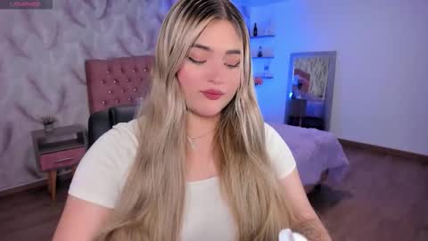  Luna online show from March 24, 2026, 3:00 am