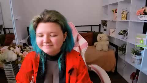 Luna online show from March 9, 2026, 7:12 am