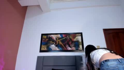 Luna Aspen online show from September 27, 2025, 5:51 pm