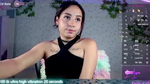 Luna online show from February 22, 2025, 6:41 pm