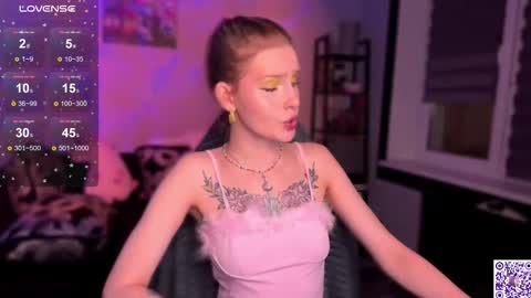 Britney online show from November 21, 2025, 7:34 pm