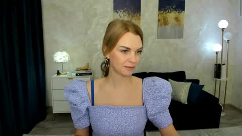 Snapshot of lunaflinn chatting on April 26, 2026, 3:26 am lunaflinn online show from April 26, 2026, 3:26 am
