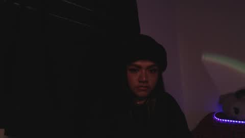 Luna  Online mostly at 9 am 8 pm online show from April 3, 2026, 7:23 pm