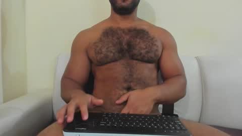 Luna online show from November 20, 2025, 9:42 am