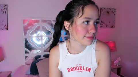 Luna Lasman  online show from January 20, 2025, 12:07 pm