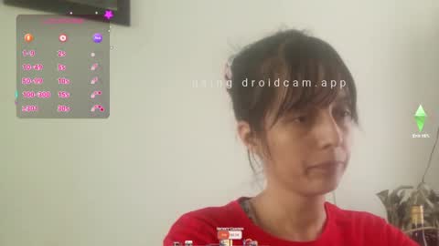 Snapshot of lunamoon_17 chatting on February 3, 2025, 5:35 pm LUNA online show from February 3, 2025, 5:35 pm