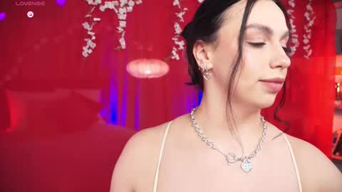 Luna  next streams Mon Fri Sat Sun 8pm-5am gmt0 online show from February 23, 2025, 3:56 am