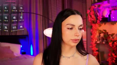 Luna  next streams Mon Fri Sat Sun 8pm-5am gmt0 online show from October 4, 2025, 8:51 pm