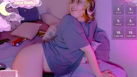 Luna online show from April 27, 2026, 7:23 pm