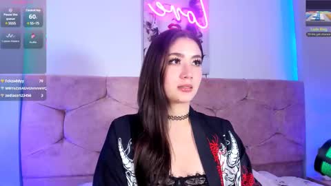 Luna  online show from March 1, 2025, 10:42 pm