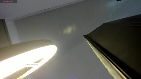 Luna  online show from October 5, 2025, 2:59 pm