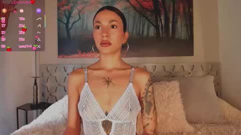 Snapshot of lunaruso chatting on February 1, 2026, 5:44 pm Luna Ruso online show from February 1, 2026, 5:44 pm