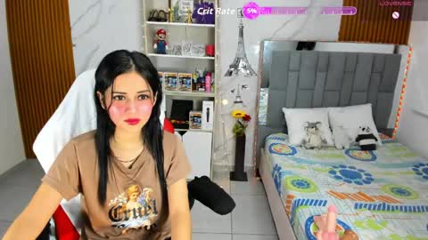 Snapshot of lunascoott chatting on June 9, 2026, 1:50 am ARI online show from June 9, 2026, 1:50 am