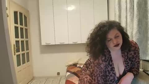 Snapshot of lunavelvetxxx chatting on March 14, 2026, 10:26 pm Lunavelvetxxxx online show from March 14, 2026, 10:26 pm