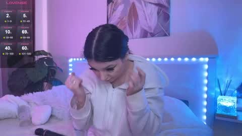 Veronica online show from April 13, 2026, 7:36 am