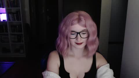 LunaXcherry online show from March 24, 2026, 6:57 pm