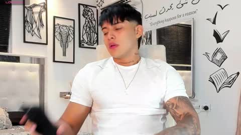 Lunay online show from September 19, 2025, 2:46 am