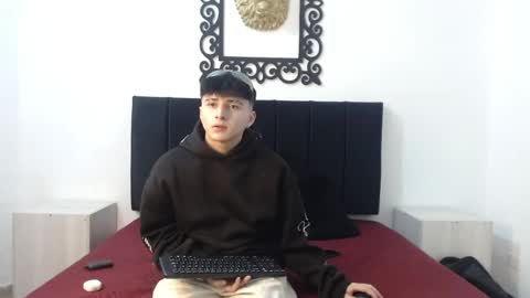 lunaydream online show from May 22, 2026, 11:27 am
