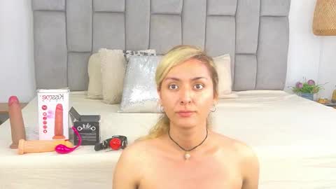 Snapshot of lunitadiva chatting on November 3, 2025, 4:08 pm lunitadiva online show from November 3, 2025, 4:08 pm