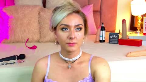 Snapshot of lunitadiva chatting on February 16, 2026, 3:30 pm lunitadiva online show from February 16, 2026, 3:30 pm