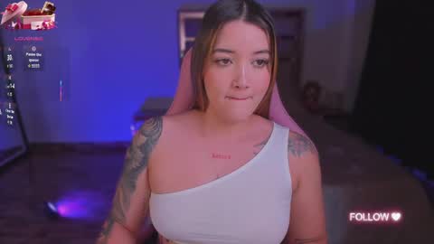 LUNA ROSE online show from October 7, 2025, 4:20 am