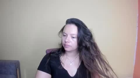 Katty   what ever do you want on my pv is for extra tokens minimi 250 tks ty u for understand online show from March 1, 2026, 2:46 am