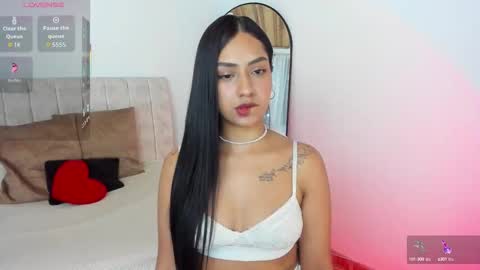 lunnasweet1 online show from September 23, 2025, 12:02 am