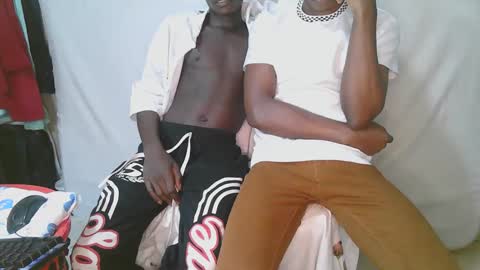 luoislove online show from March 11, 2026, 11:38 am