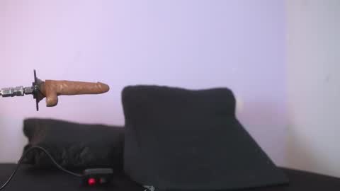 Snapshot of lupeebony chatting on March 1, 2026, 7:49 pm lupe online show from March 1, 2026, 7:49 pm