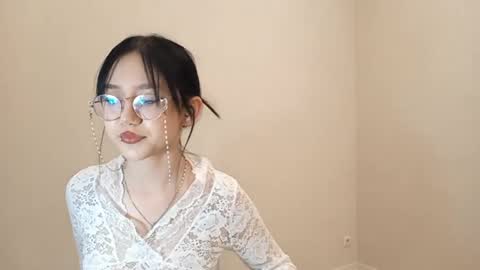 Roxie online show from April 13, 2026, 1:05 pm