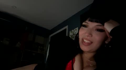 Snapshot of lupitaissick chatting on February 27, 2025, 4:20 am Lupita online show from February 27, 2025, 4:20 am