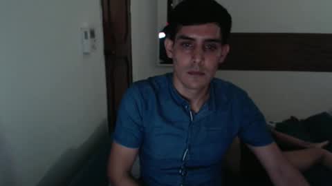 Snapshot of lusrodri chatting on February 14, 2026, 5:15 am Sebastian E. online show from February 14, 2026, 5:15 am