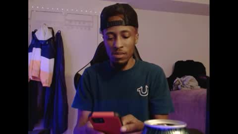 LUST online show from September 16, 2025, 5:52 am