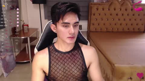 Snapshot of lustdesirex19 chatting on March 7, 2025, 6:24 am David online show from March 7, 2025, 6:24 am