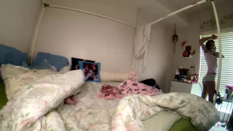 LOLA online show from May 31, 2026, 4:47 pm