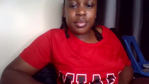 Snapshot of lustrouschoco chatting on April 9, 2026, 4:12 pm lustrous-choco online show from April 9, 2026, 4:12 pm