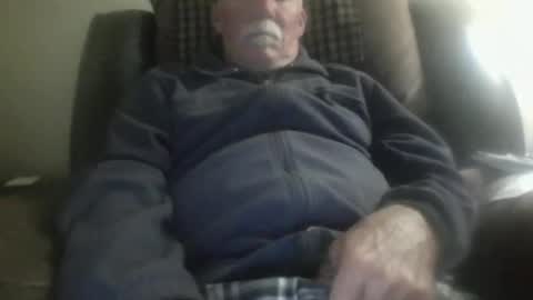 luv269er online show from February 2, 2026, 5:28 am