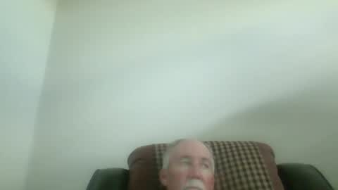 luv269er online show from May 6, 2026, 8:58 pm
