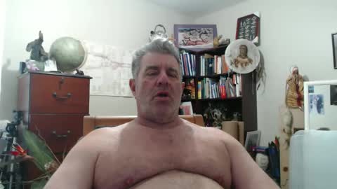 Snapshot of luv2bnakedallthetime chatting on February 26, 2025, 7:05 pm Tony online show from February 26, 2025, 7:05 pm