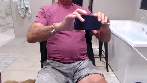 luv_missle online show from April 26, 2026, 6:11 am