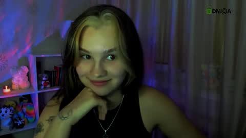 Snapshot of luvmeeow chatting on November 1, 2025, 2:02 am Ann online show from November 1, 2025, 2:02 am