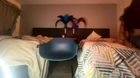 Snapshot of luvvlee chatting on June 30, 2026, 3:51 am luvvlee online show from June 30, 2026, 3:51 am
