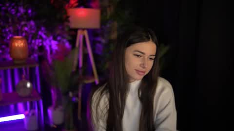 Snapshot of luxeavelyn chatting on November 25, 2025, 11:43 am luxeavelyn online show from November 25, 2025, 11:43 am