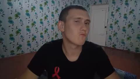 Snapshot of luxeboy_ chatting on September 10, 2025, 6:19 pm Mike online show from September 10, 2025, 6:19 pm