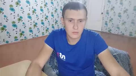 Snapshot of luxeboy_ chatting on September 13, 2025, 6:29 pm Mike online show from September 13, 2025, 6:29 pm
