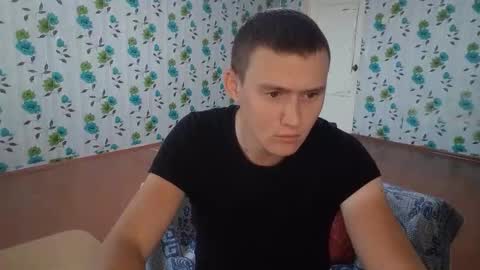 Snapshot of luxeboy_ chatting on September 20, 2025, 6:58 am Mike online show from September 20, 2025, 6:58 am